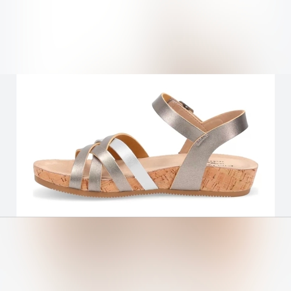Kim Rogers Thea Platnium Sandals, Size 8.5